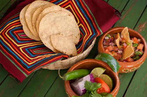 Pico de Gallo with tostadas y tortilla chips